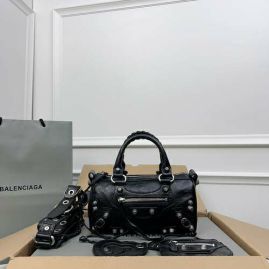 Picture of Balenciaga Lady Handbags _SKUfw140700702fw